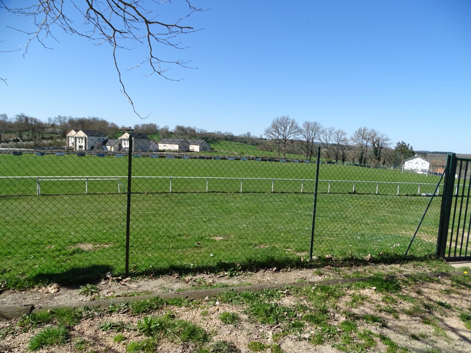 terrain de sport