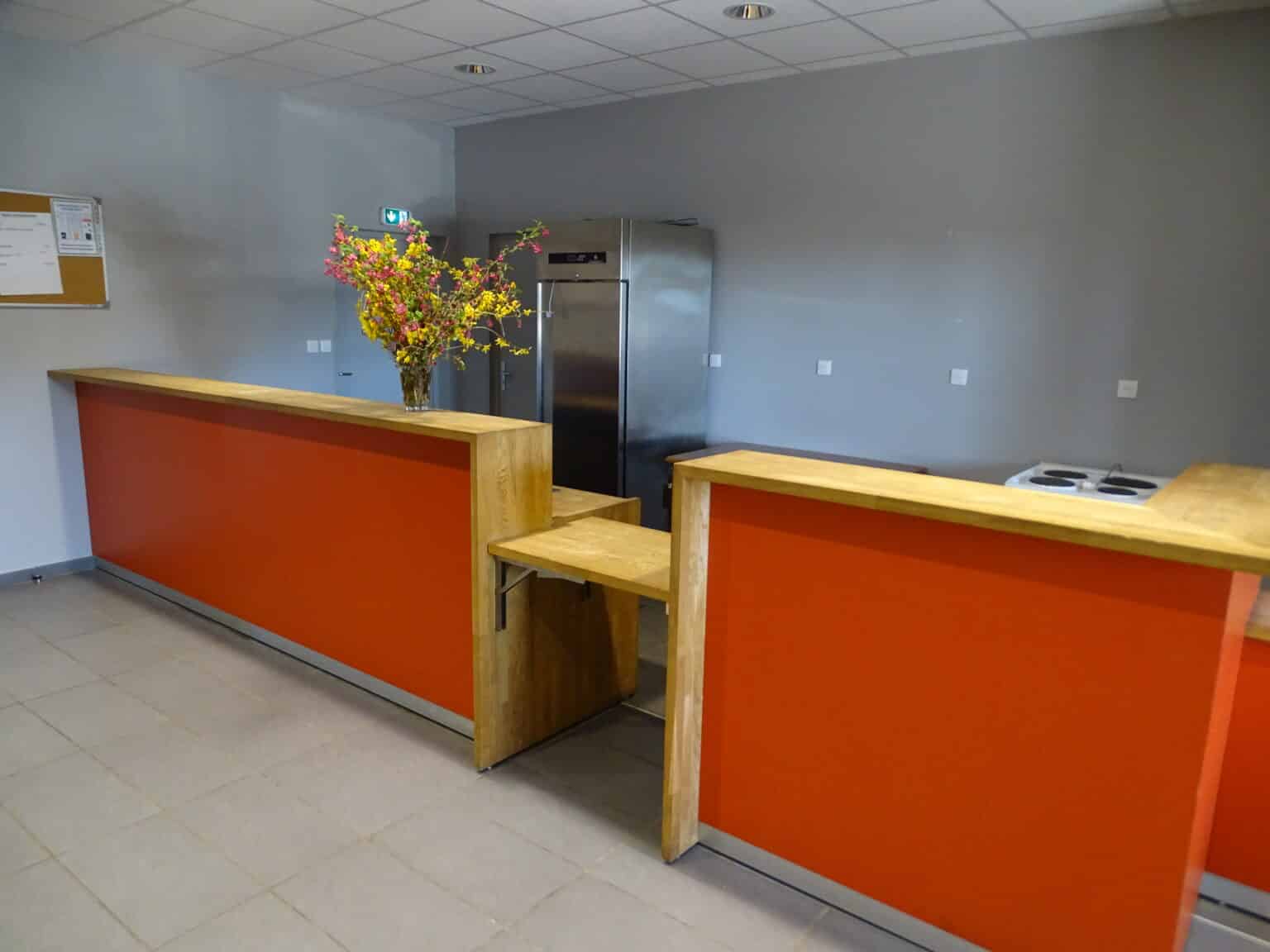 bar
